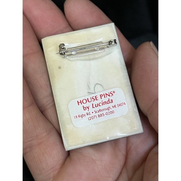 Vintage House Pin Lucinda 2000 New Year's Brooch Y2K Celebration Black & White - Picture 4 of 5